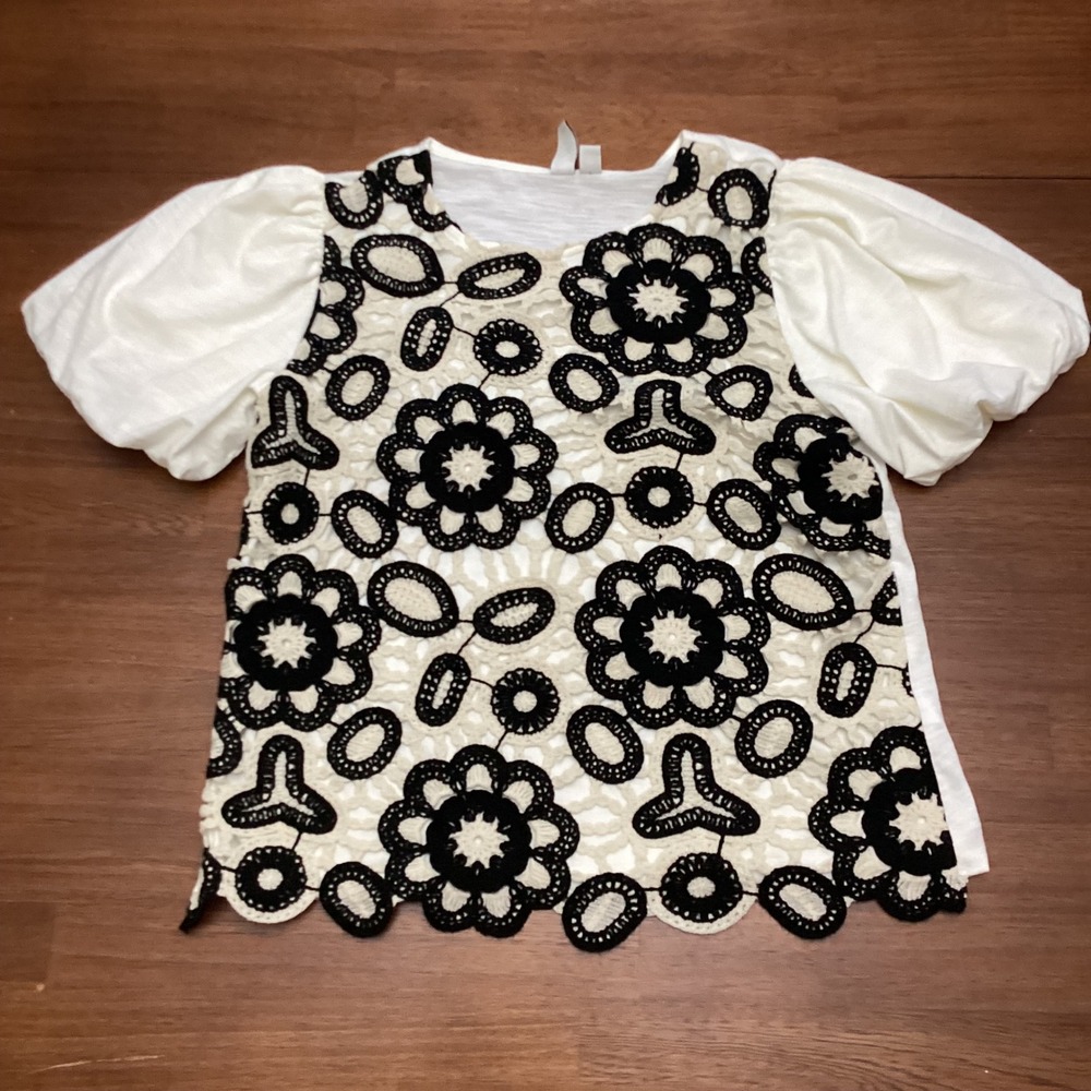 Cato Collection Limited Edition Floral Crochet Puff Sleeve Top M Flaw see pic - Picture 6 of 7
